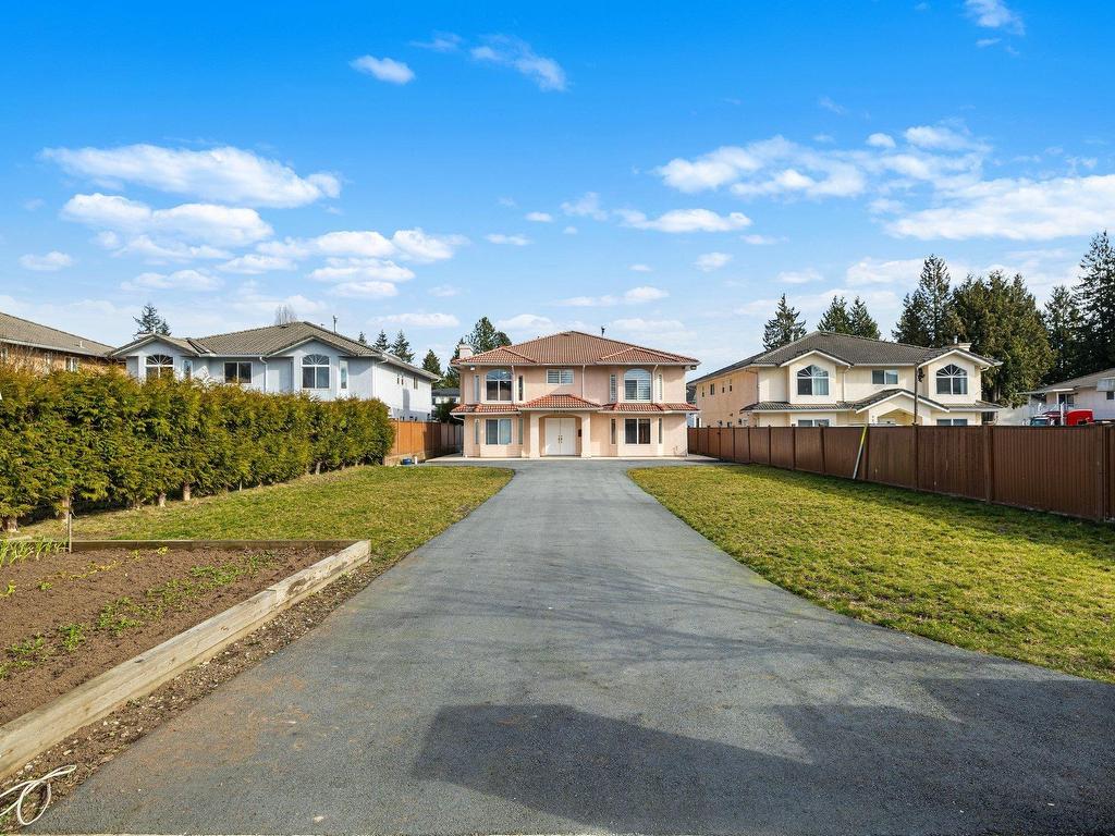 









9638


131

Street,
Surrey,




BC
V3T 3P3

