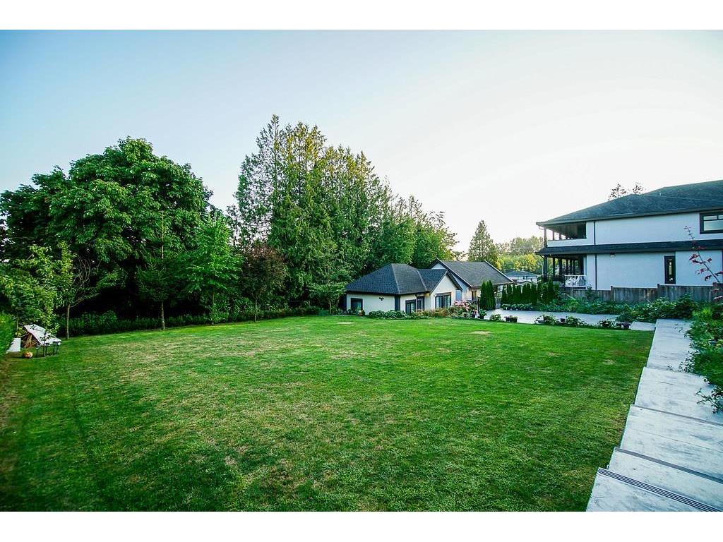 









14468


55

Avenue,
Surrey,




BC
V3X 0H5

