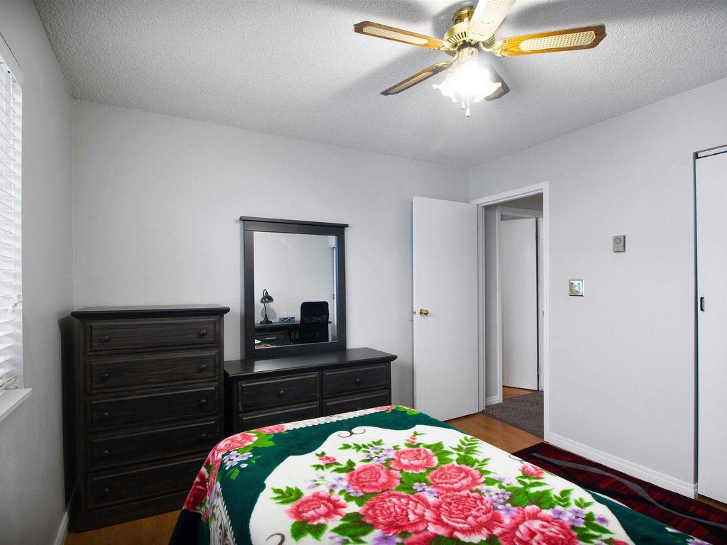 









13289


71b

Avenue,
Surrey,




BC
V3W 7Z5

