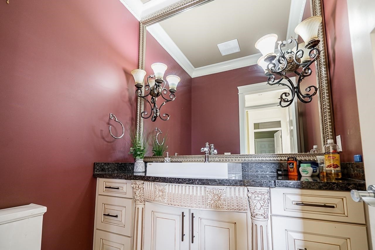 









9316


125

Street,
Surrey,




BC
V3V 4X6


