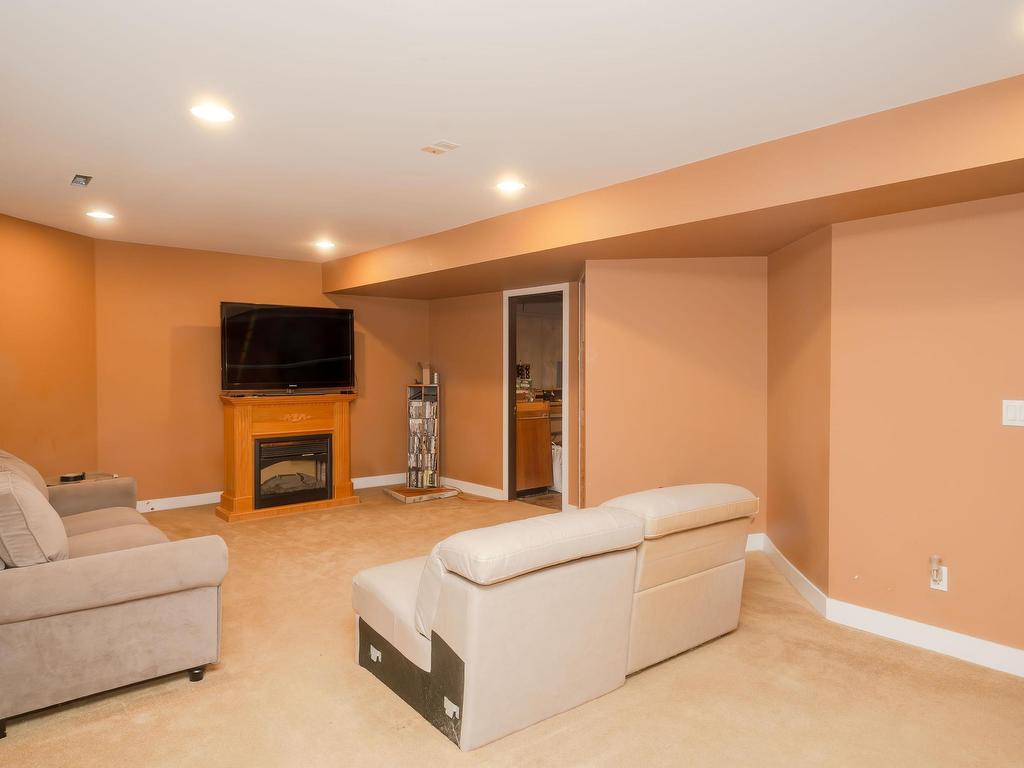 









12236


Powell

Street,
Mission,




BC
V4S 1C1


