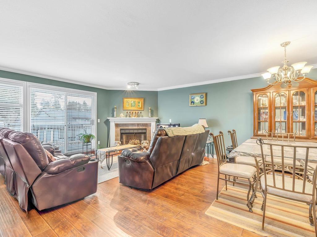 









13930


72

Avenue, 2,
Surrey,




BC
V3W 0J8

