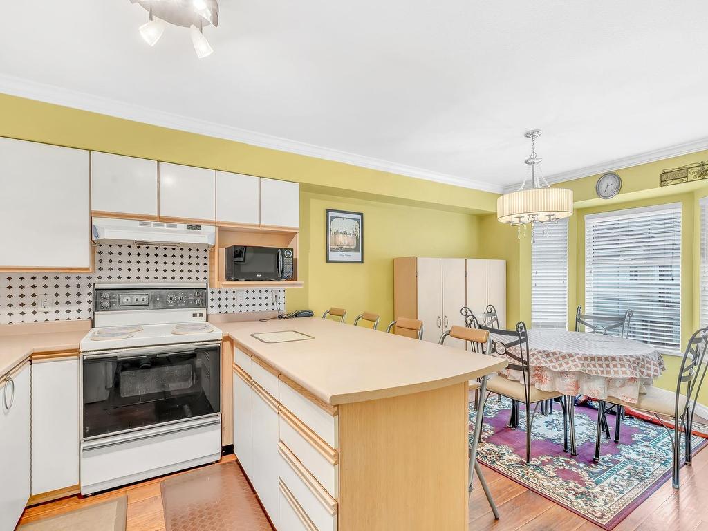 









13930


72

Avenue, 2,
Surrey,




BC
V3W 0J8

