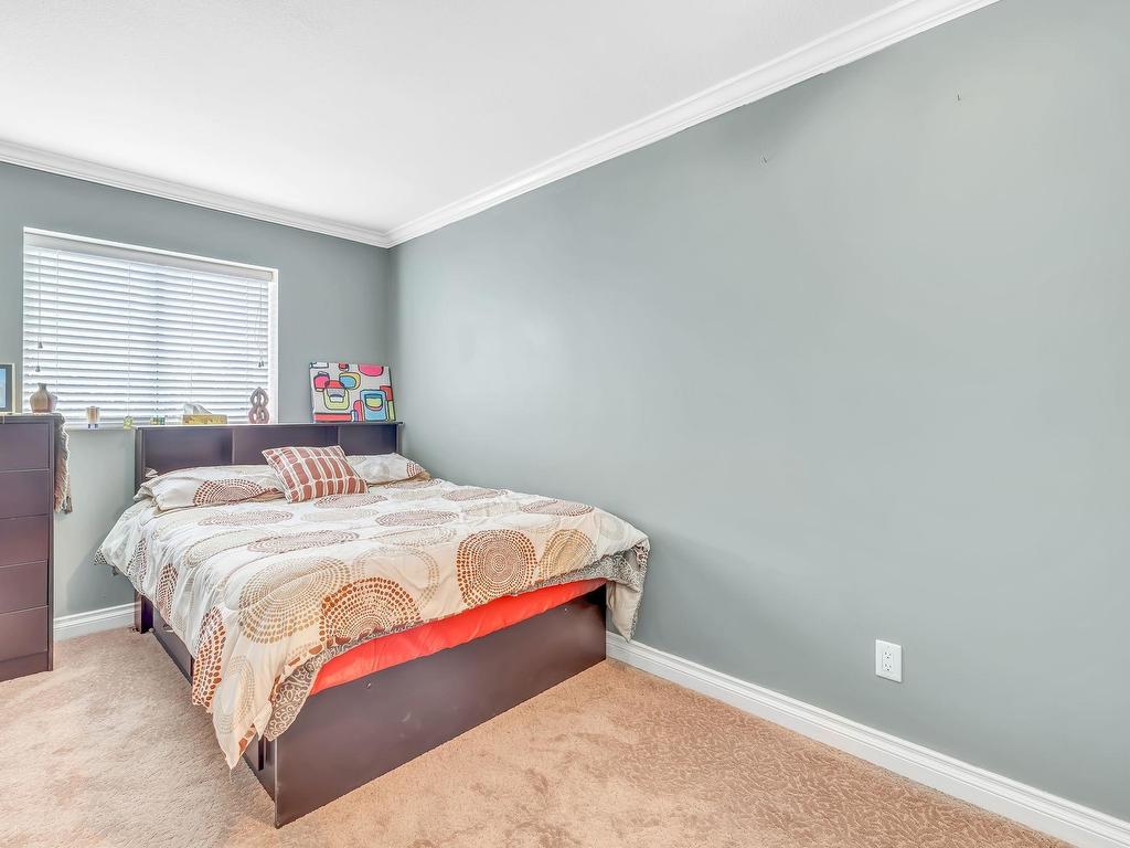









13930


72

Avenue, 2,
Surrey,




BC
V3W 0J8

