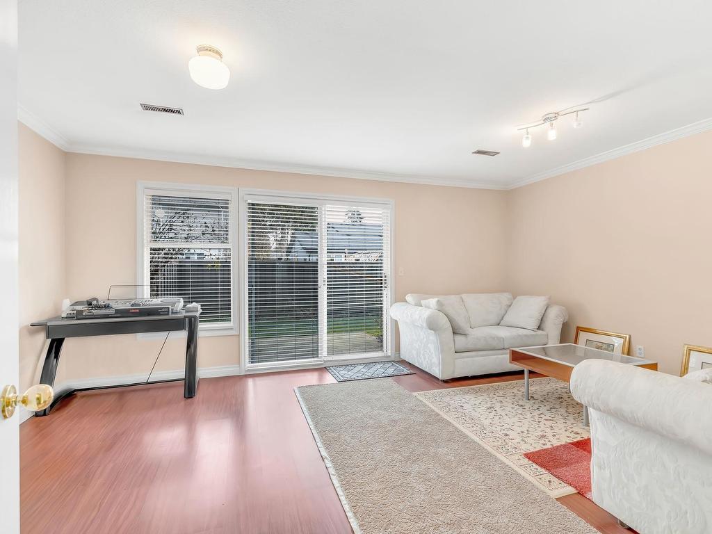 









13930


72

Avenue, 2,
Surrey,




BC
V3W 0J8

