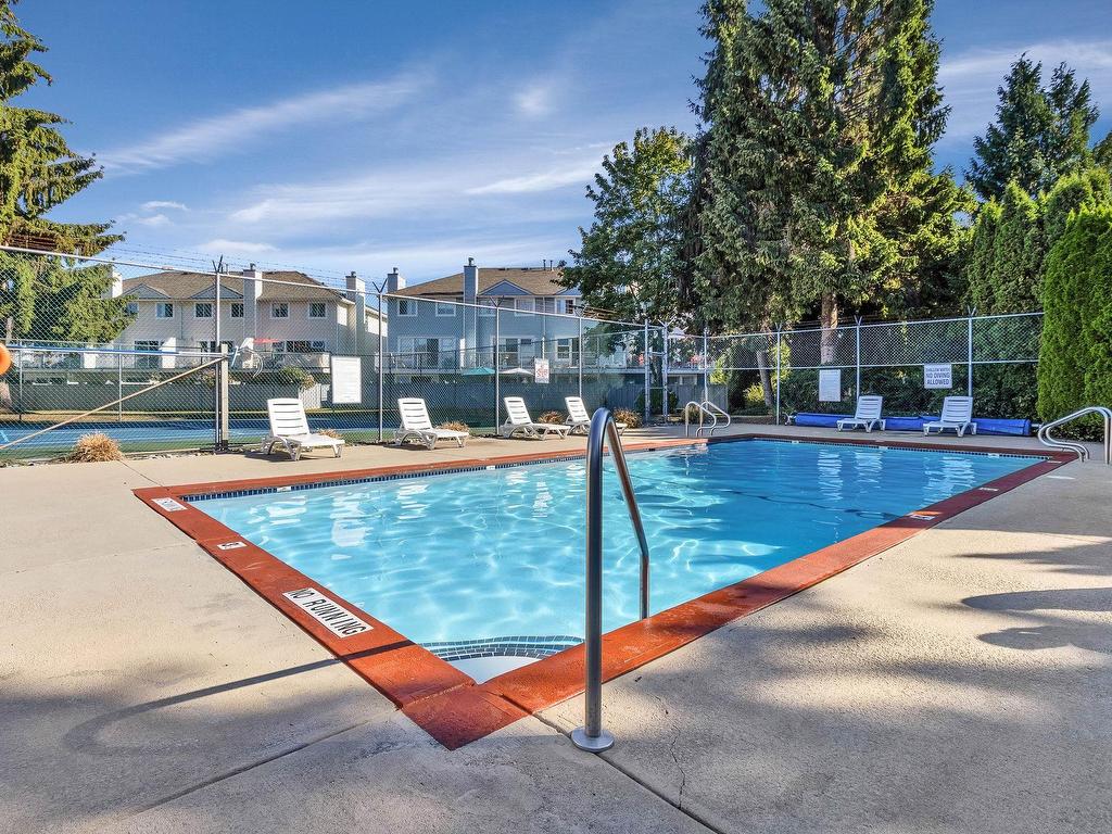 









13930


72

Avenue, 2,
Surrey,




BC
V3W 0J8

