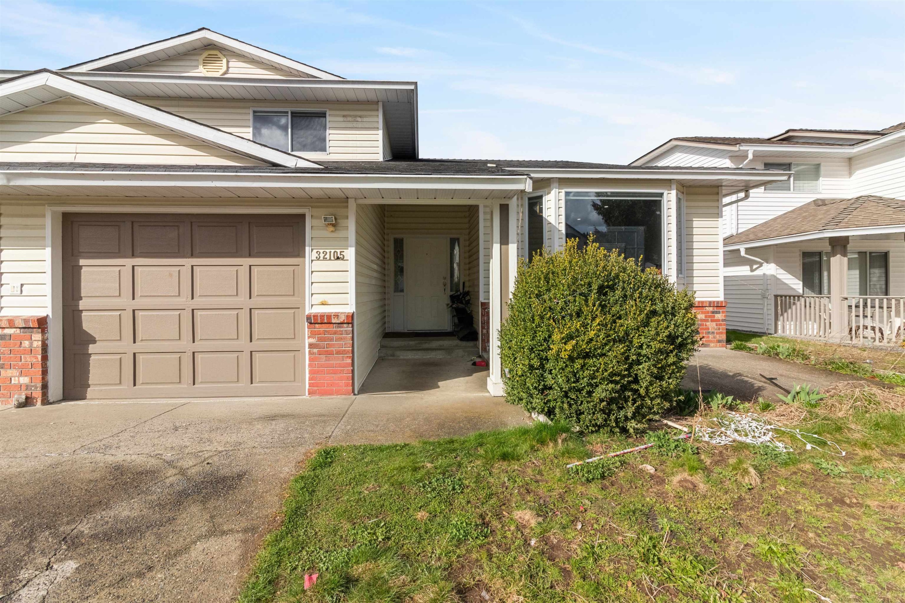 









32105


Rogers

Avenue,
Abbotsford,




BC
V2T 5B7

