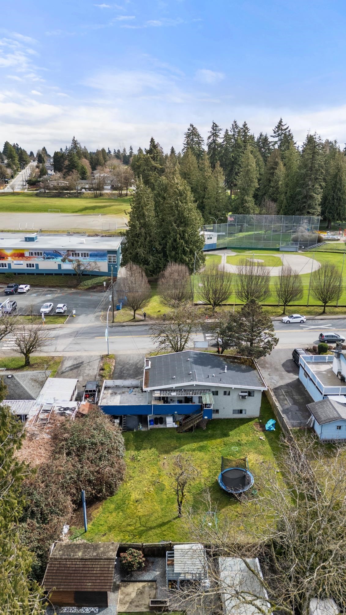 









9185


112

Street,
Delta,




BC
V4C 4X7

