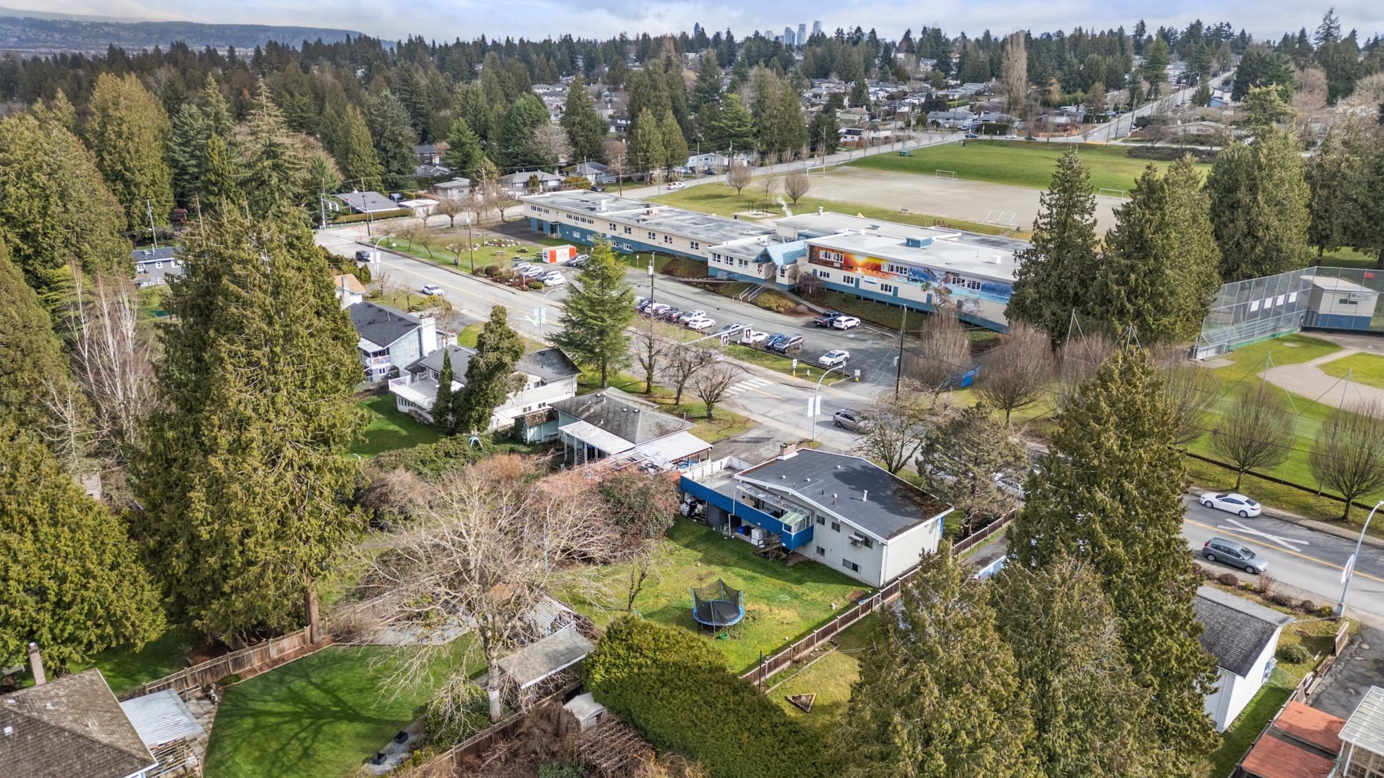 









9185


112

Street,
Delta,




BC
V4C 4X7


