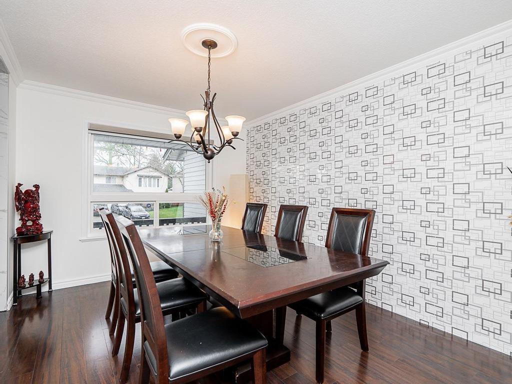 









8676


146a

Street,
Surrey,




BC
V3S 6N7

