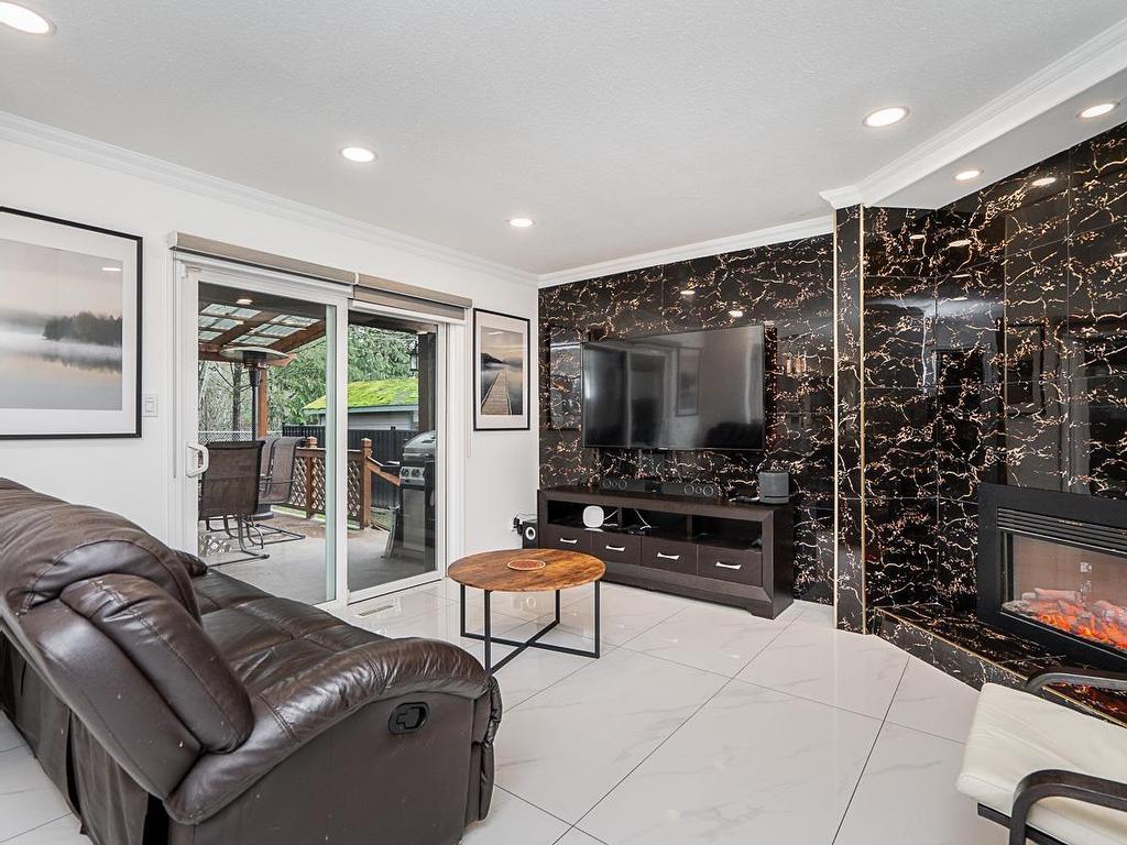 









8676


146a

Street,
Surrey,




BC
V3S 6N7

