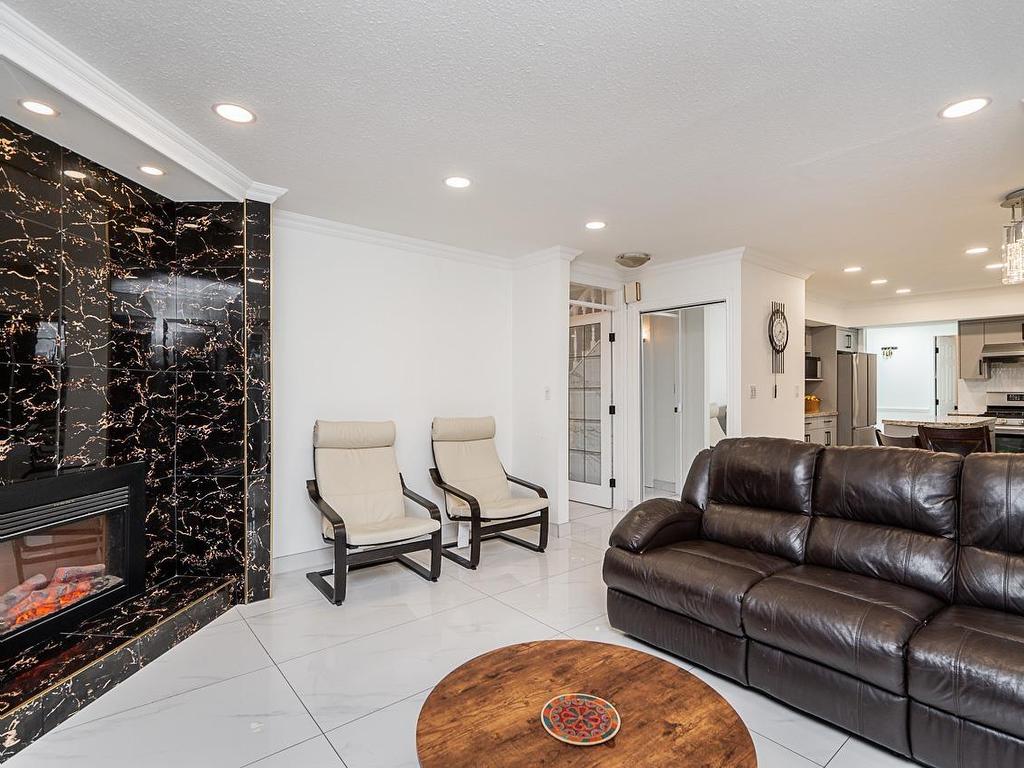 









8676


146a

Street,
Surrey,




BC
V3S 6N7

