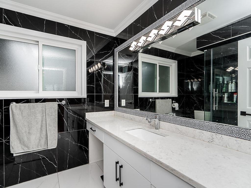 









8676


146a

Street,
Surrey,




BC
V3S 6N7

