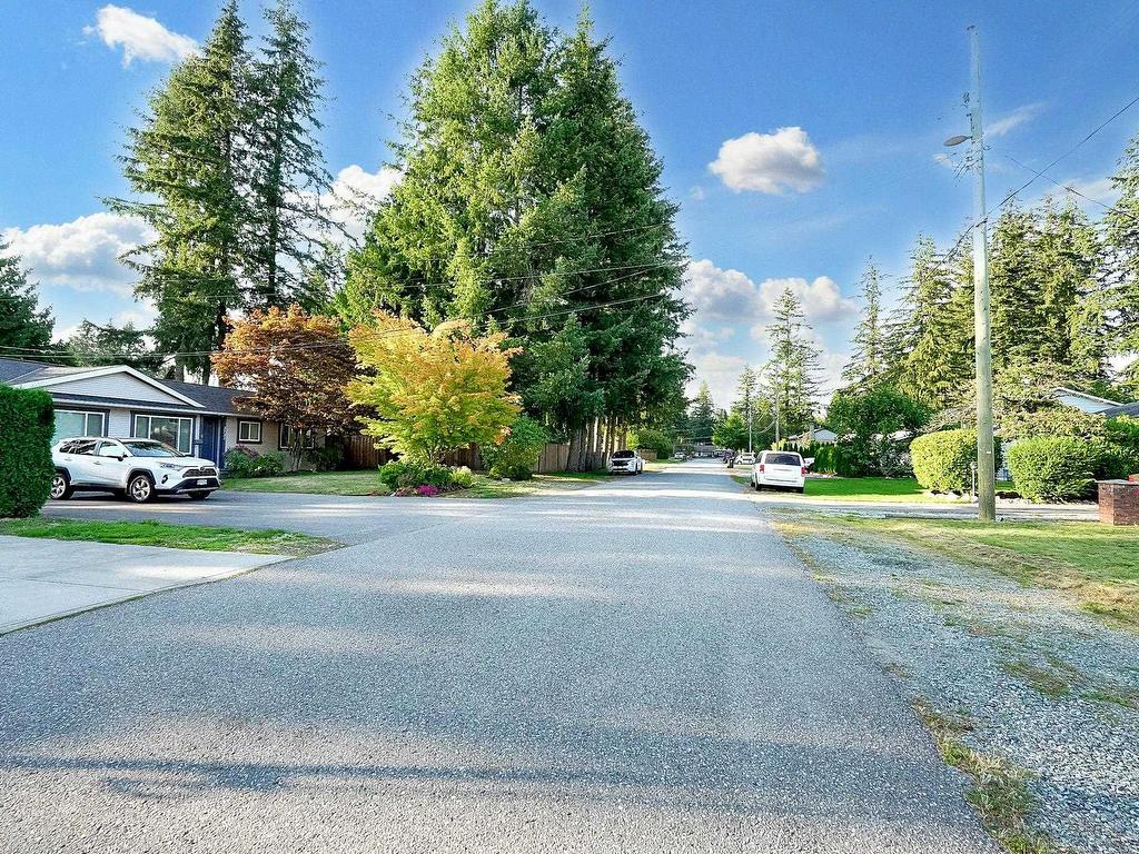 









3722


197a

Street,
Langley,




BC
V3A 1B7

