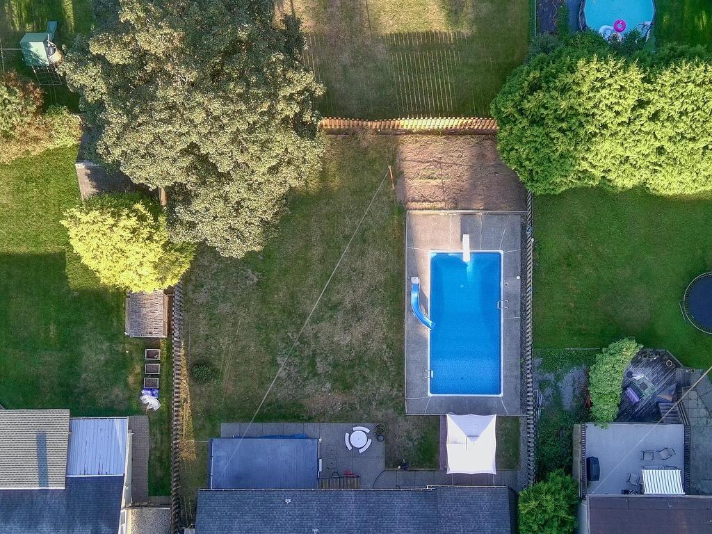 









3722


197a

Street,
Langley,




BC
V3A 1B7

