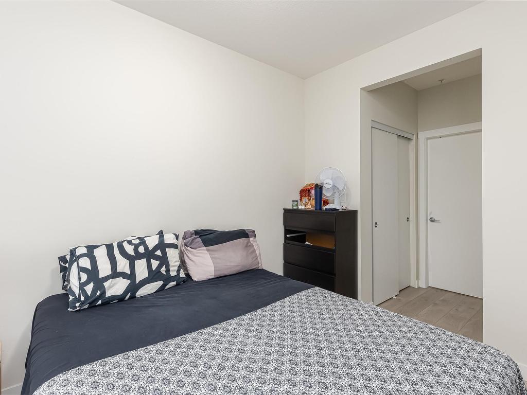 









10838


Whalley

Boulevard, 406,
Surrey,




BC
V3R 0G8

