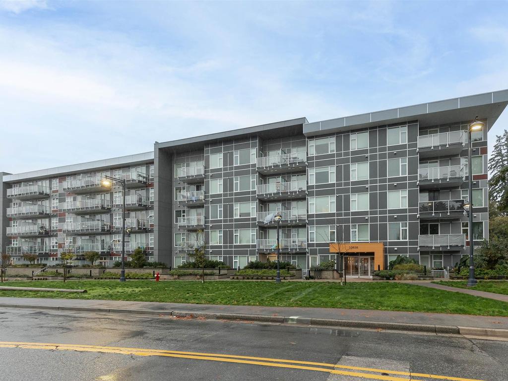 









10838


Whalley

Boulevard, 406,
Surrey,




BC
V3R 0G8

