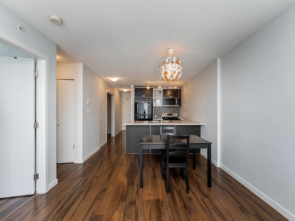 









9981


Whalley

Boulevard, 2503,
Surrey,




BC
V3T 0G6

