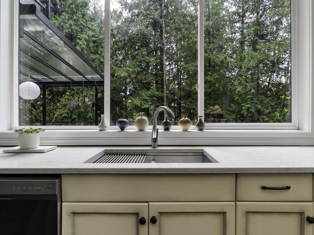 









27820


Maclure

Road,
Abbotsford,




BC
V4X 1T2

