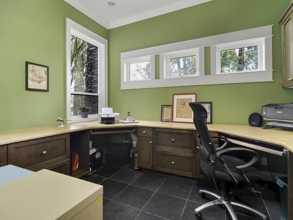 









27820


Maclure

Road,
Abbotsford,




BC
V4X 1T2


