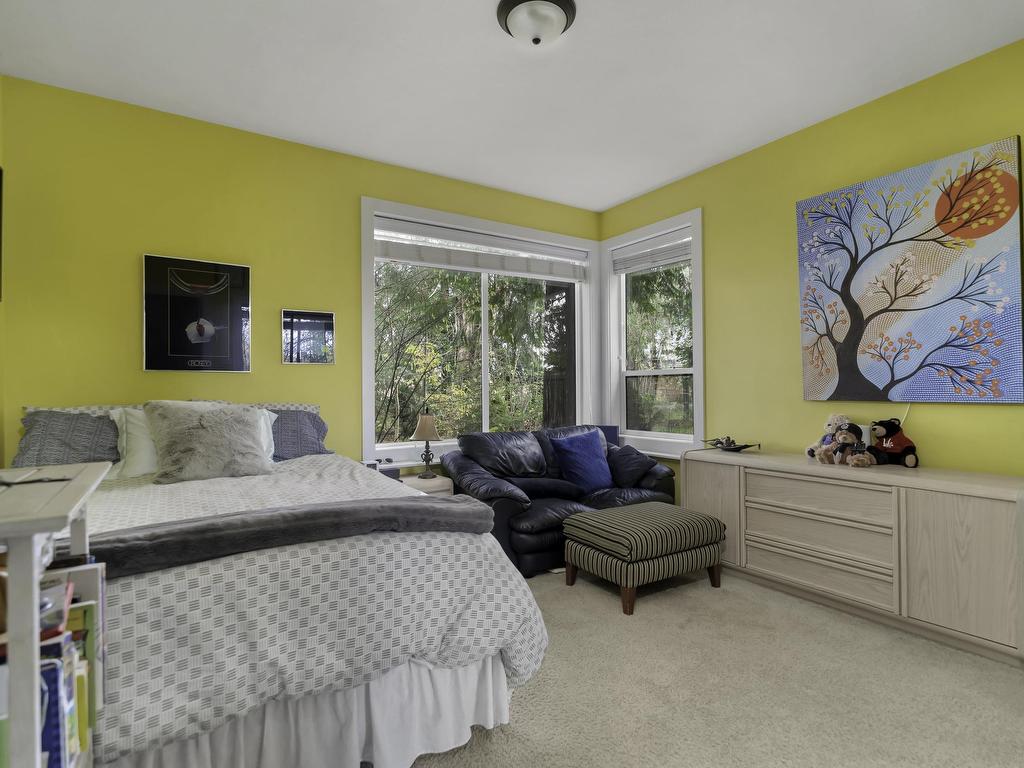 









27820


Maclure

Road,
Abbotsford,




BC
V4X 1T2

