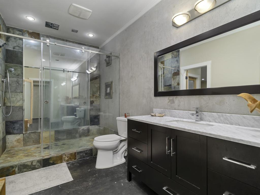









27820


Maclure

Road,
Abbotsford,




BC
V4X 1T2

