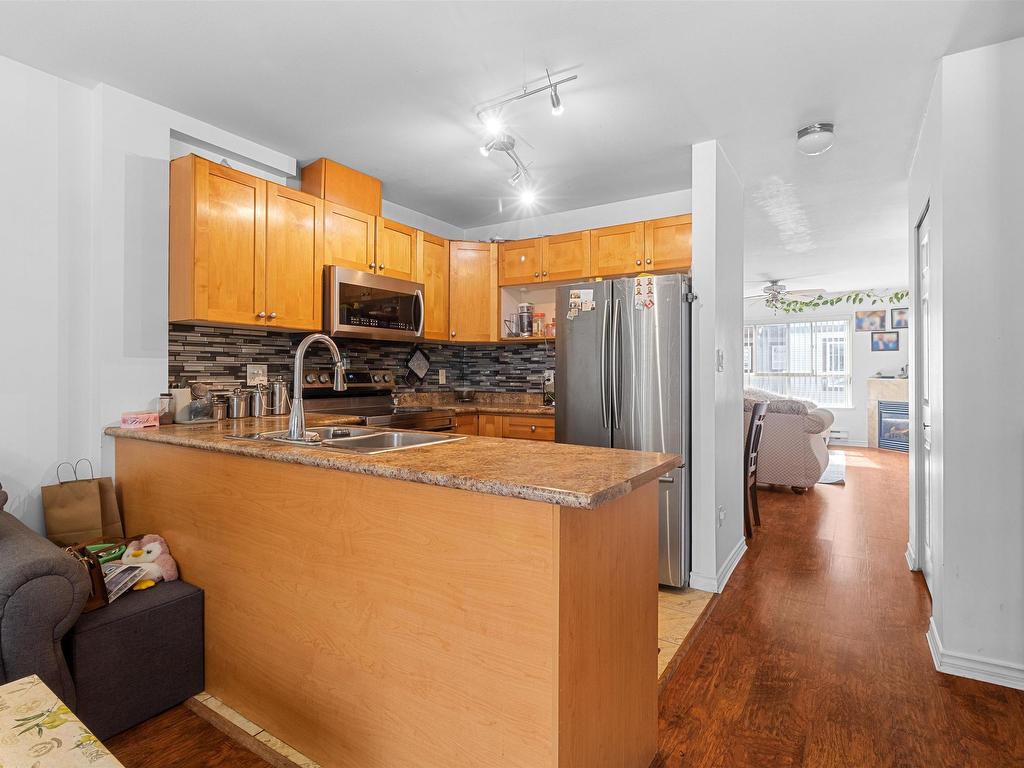









12730


66

Avenue, 18,
Surrey,




BC
V3W 2A9


