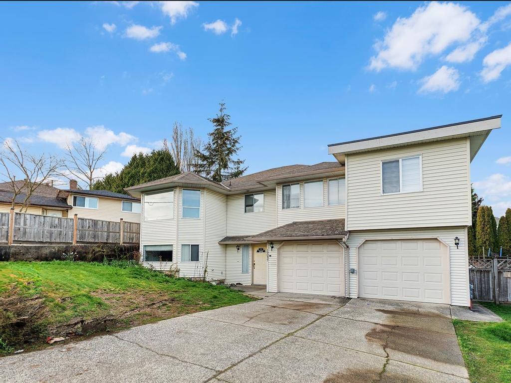 









19037


60

Avenue,
Surrey,




BC
V3S 8A1

