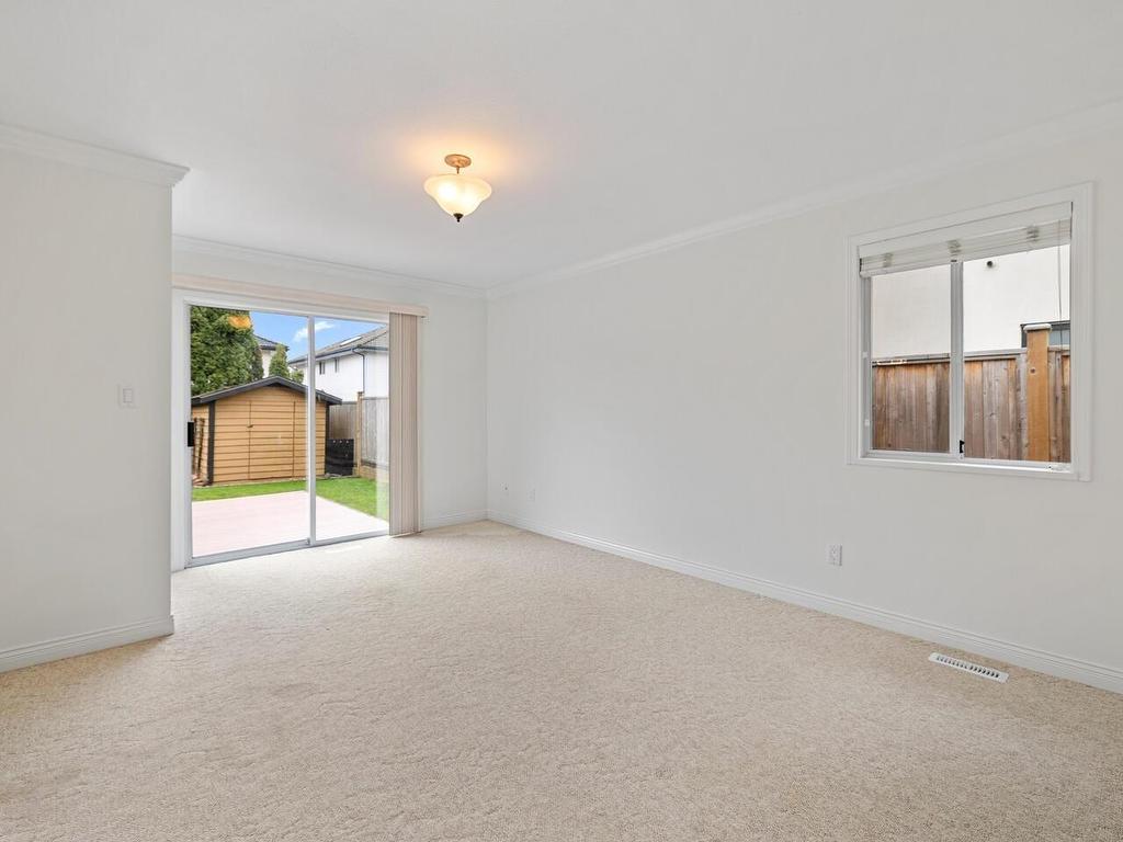 









13346


60

Avenue,
Surrey,




BC
V3X 2M2


