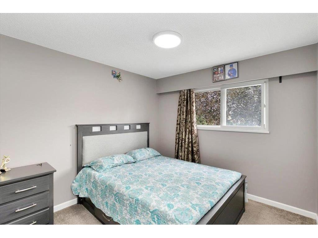 









7125


114a

Street,
Delta,




BC
V4E 1X3

