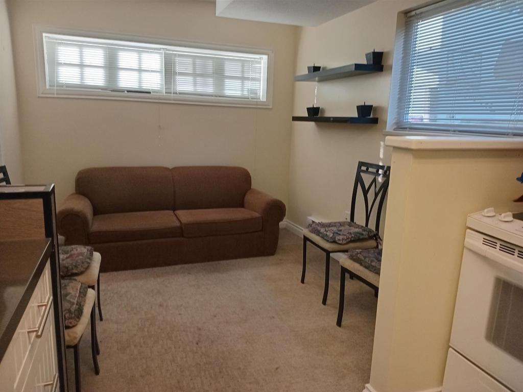 









6084


126

Street,
Surrey,




BC
V3X 1V6

