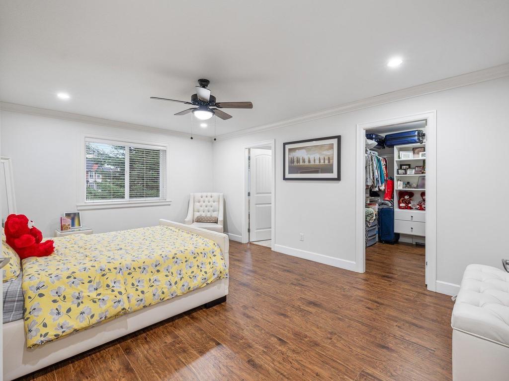 









6250


142b

Street,
Surrey,




BC
V3X 0B7

