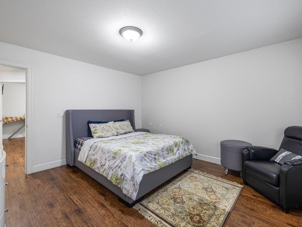 









6250


142b

Street,
Surrey,




BC
V3X 0B7

