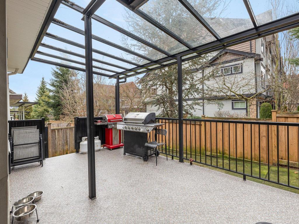









6250


142b

Street,
Surrey,




BC
V3X 0B7

