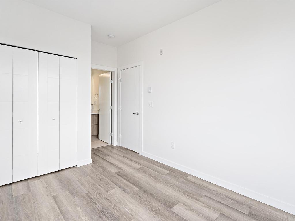 









20695


Eastleigh

Crescent, 401,
Langley,




BC
V3A 0P7

