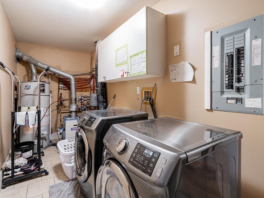 









27760


Pullman

Avenue,
Abbotsford,




BC
V4X 0A2

