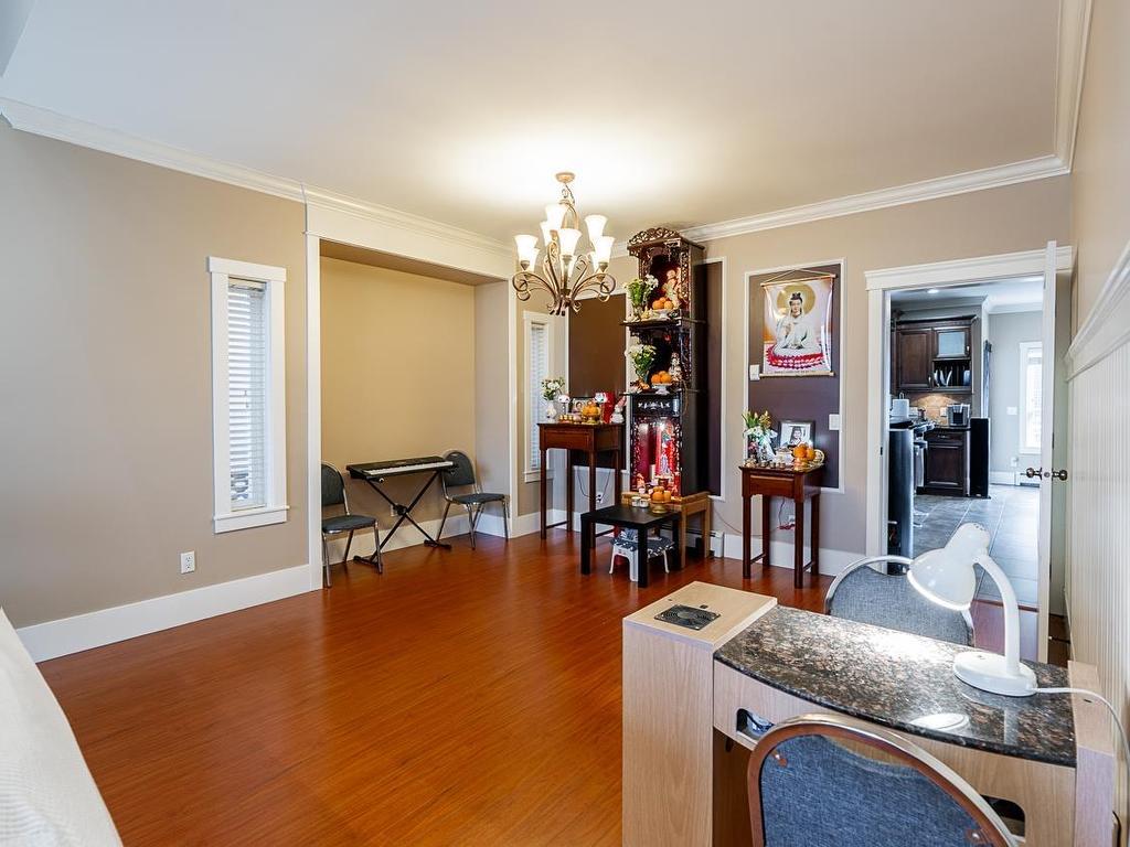 









27760


Pullman

Avenue,
Abbotsford,




BC
V4X 0A2

