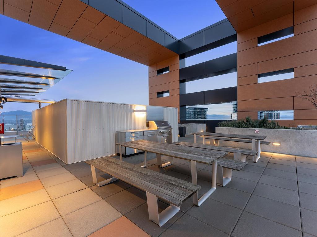 









13615


Fraser

Highway, 1001,
Surrey,




BC
V3T 0P7

