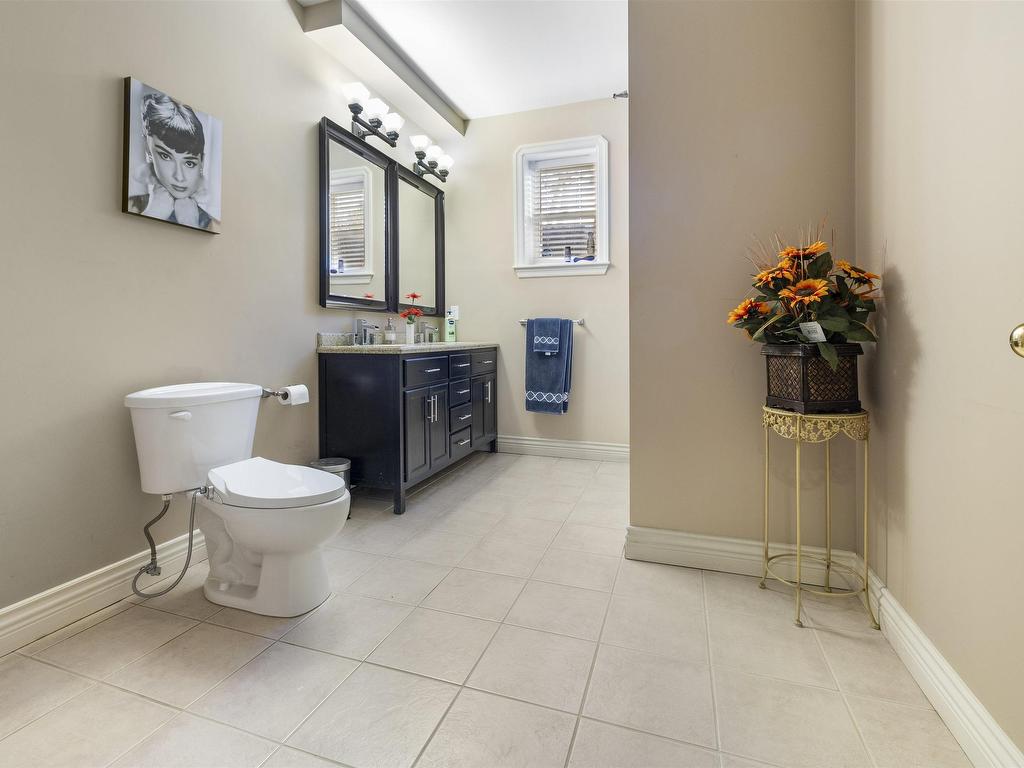 









667


248

Street,
Langley,




BC
V4W 2C2

