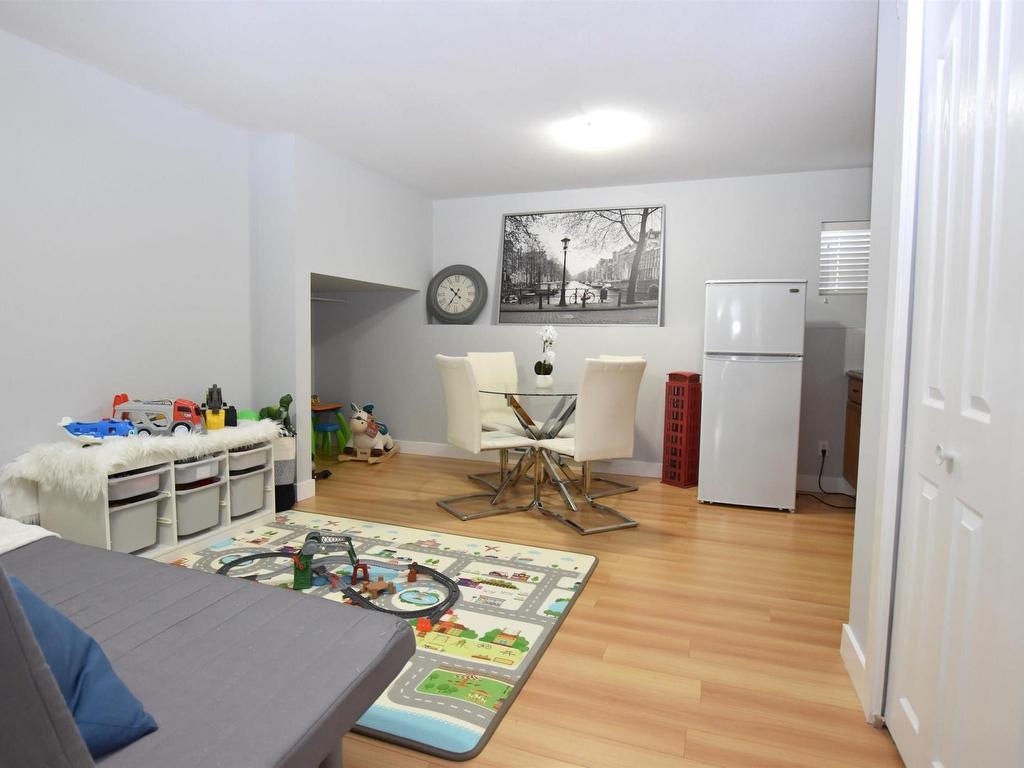 









13899


Laurel

Drive, 2,
Surrey,




BC
V3T 0E3

