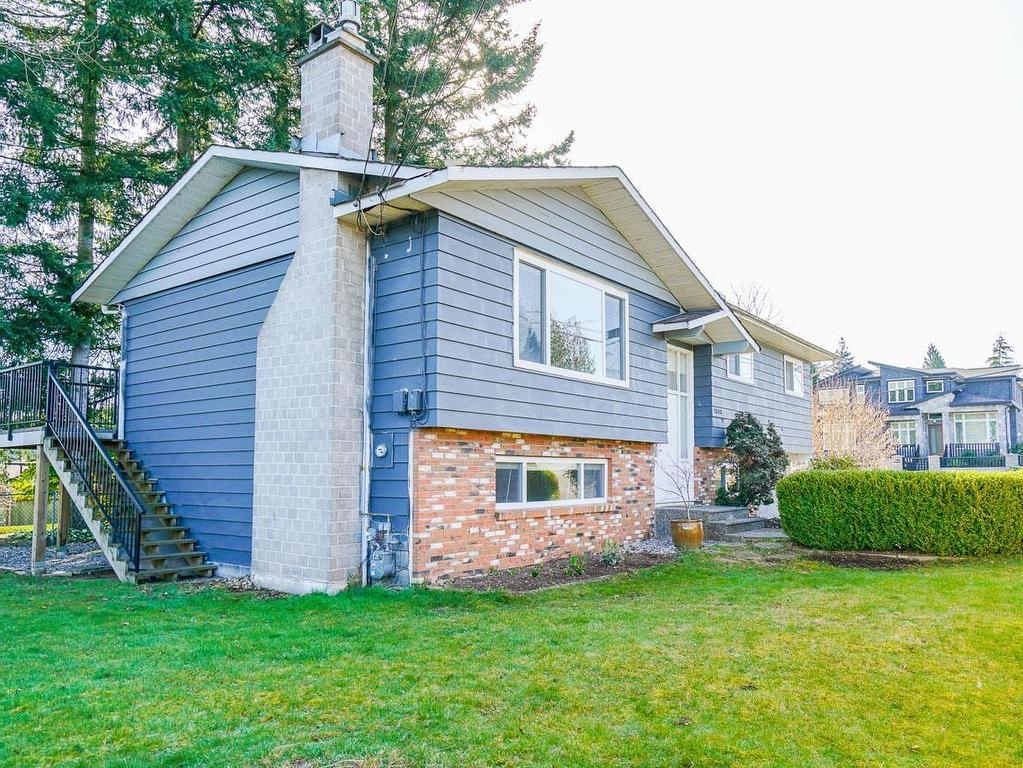 









1806


156

Street,
Surrey,




BC
V4A 4T6

