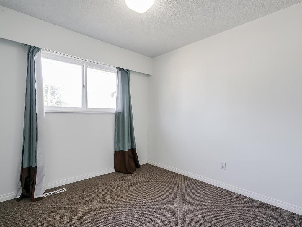 









1806


156

Street,
Surrey,




BC
V4A 4T6

