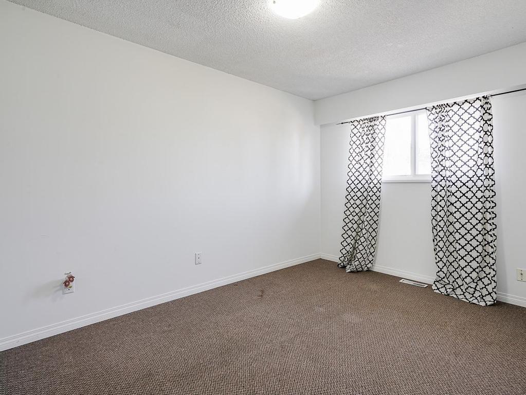 









1806


156

Street,
Surrey,




BC
V4A 4T6

