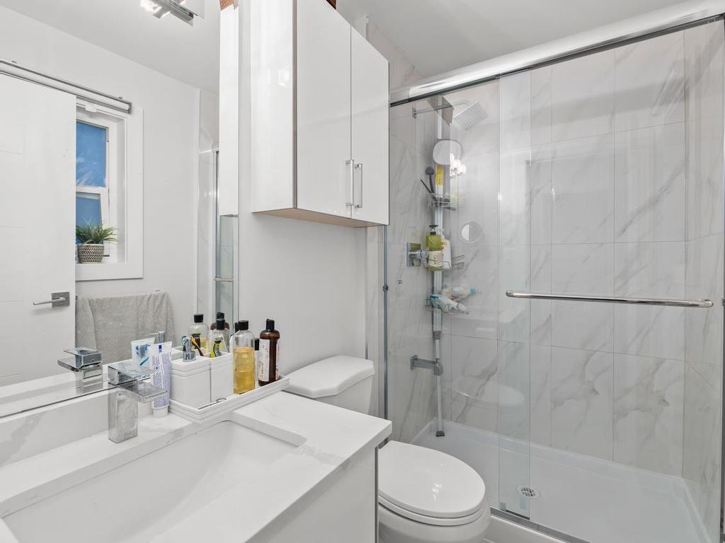 









2862


Glenavon

Court,
Abbotsford,




BC
V3G 1G7

