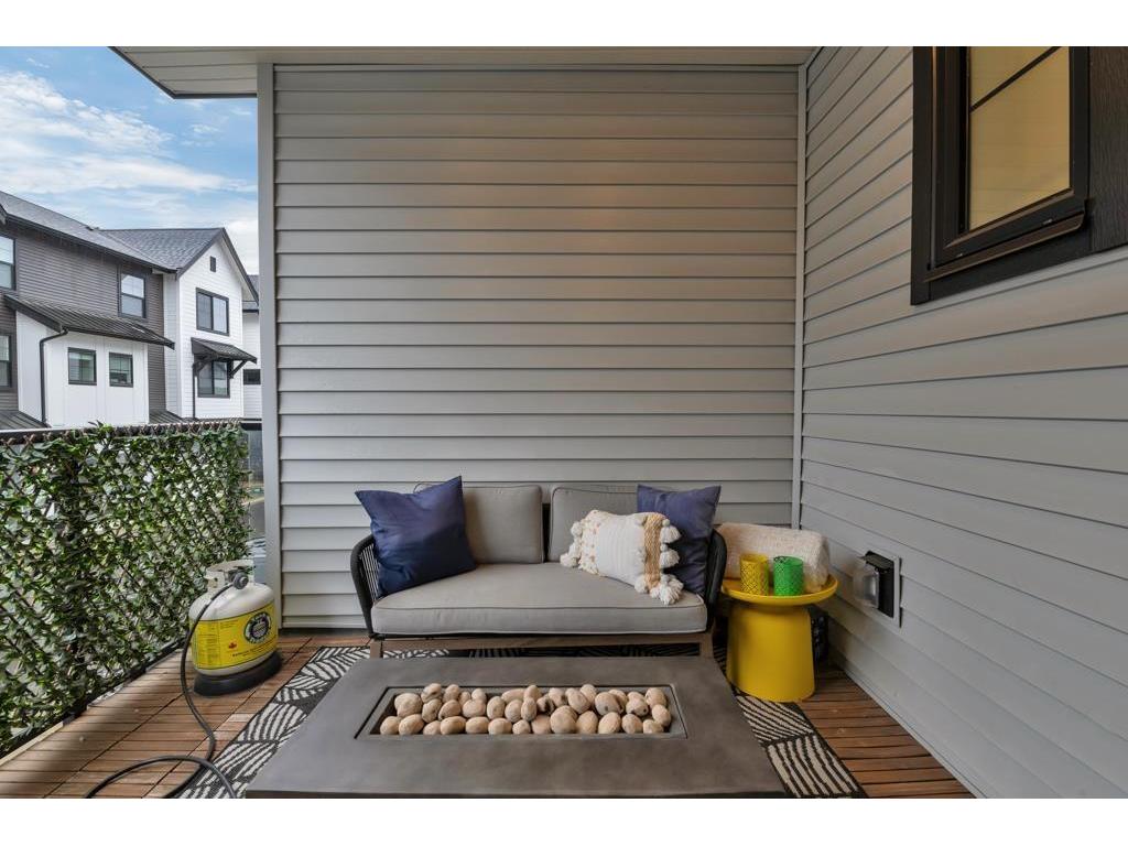 









7967


197

Street, 8,
Langley,




BC
V2Y 3P1

