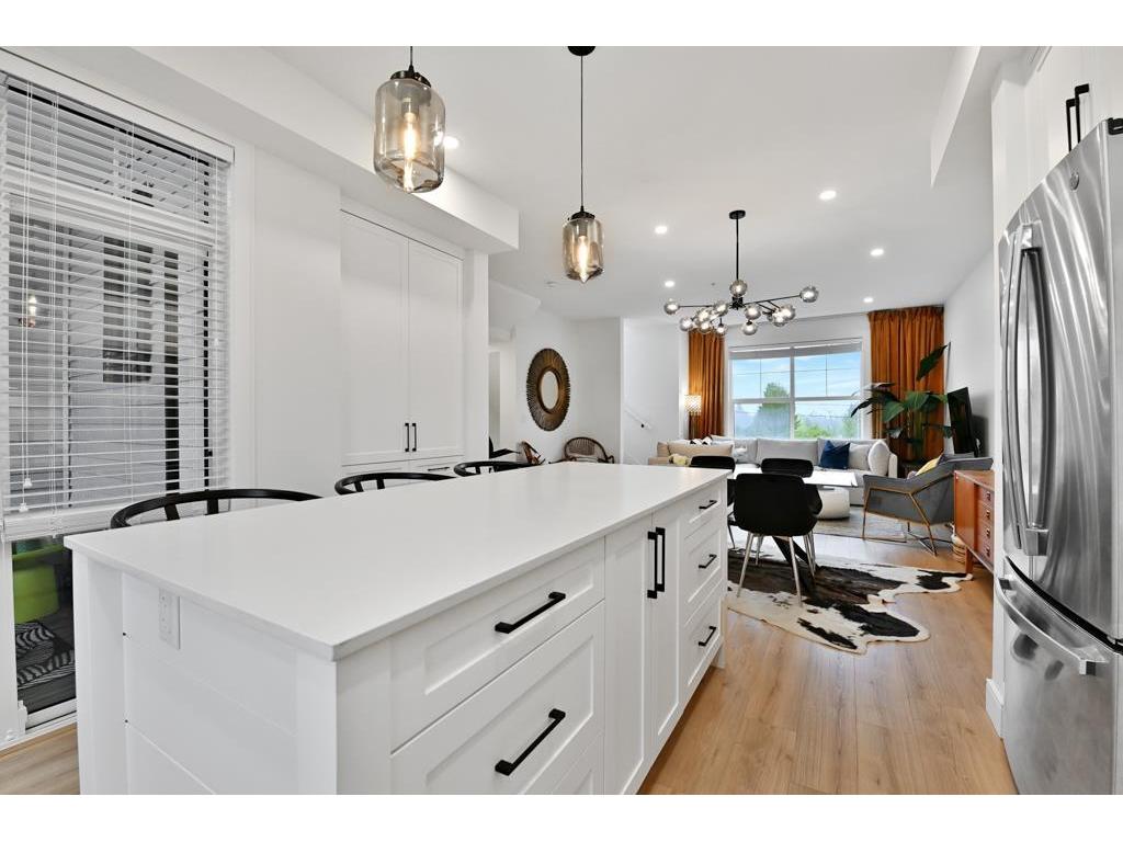 









7967


197

Street, 8,
Langley,




BC
V2Y 3P1


