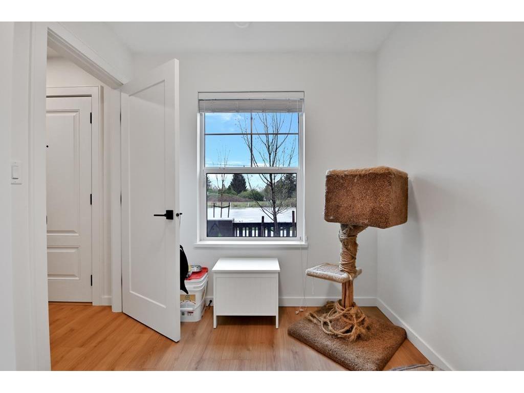 









7967


197

Street, 8,
Langley,




BC
V2Y 3P1

