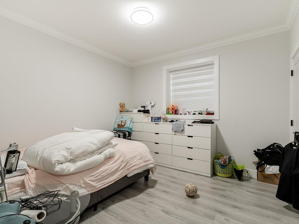 









14752


60a

Avenue,
Surrey,




BC
V3S 1W1

