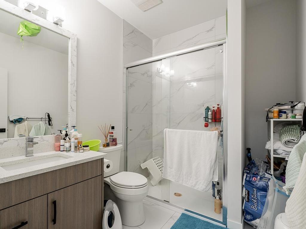 









14752


60a

Avenue,
Surrey,




BC
V3S 1W1

