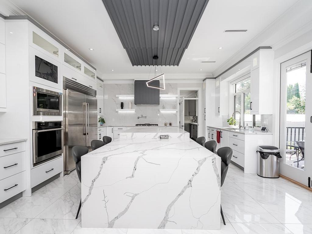 









14752


60a

Avenue,
Surrey,




BC
V3S 1W1

